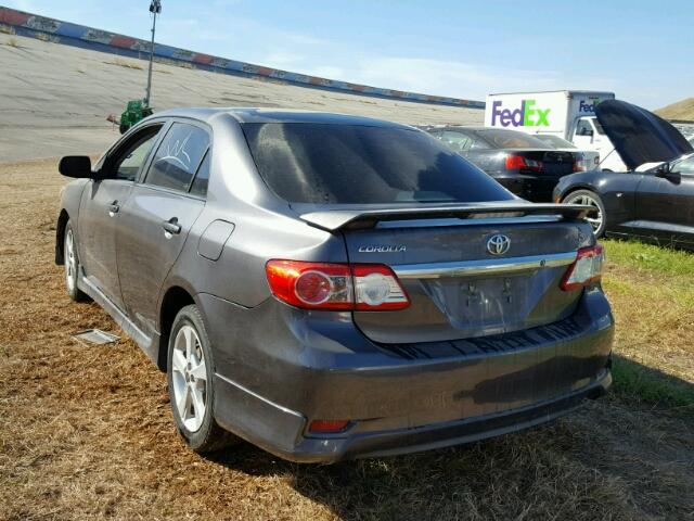 5YFBU4EE1CP004061 - 2012 TOYOTA COROLLA GRAY photo 3