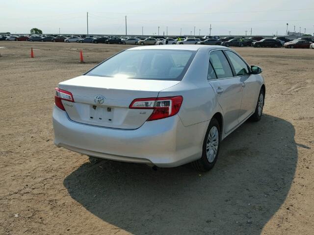 4T4BF1FKXDR274585 - 2013 TOYOTA CAMRY L/SE SILVER photo 4