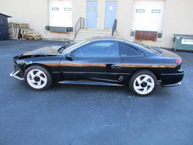 JB3XE74C8NY023422 - 1992 DODGE STEALTH R/ BLACK photo 2