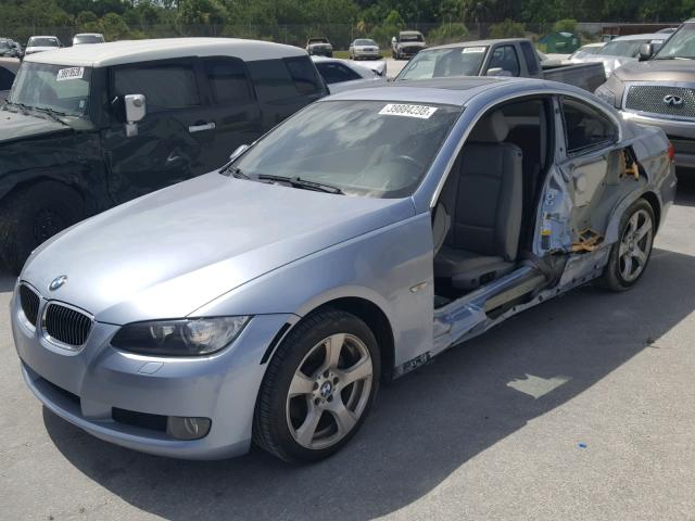 WBAWB33539P136055 - 2009 BMW 328 I BLUE photo 2