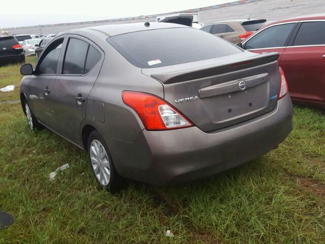 3N1CN7AP4DL835582 - 2013 NISSAN VERSA GRAY photo 3