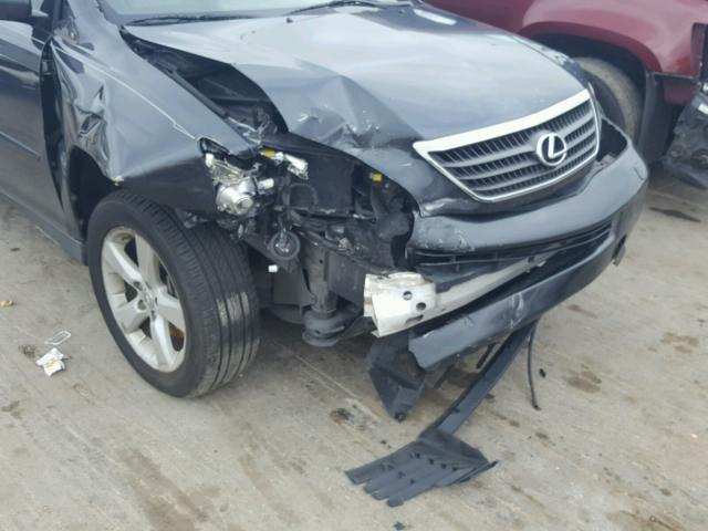 JTJGW31U572003438 - 2007 LEXUS RX 400H GRAY photo 9