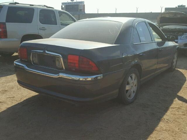 1LNHM86S12Y627837 - 2002 LINCOLN LS 黑色 照片 4