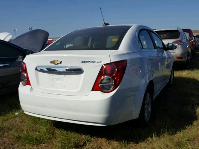 1G1JC5SH8F4102829 - 2015 CHEVROLET SONIC WHITE photo 4