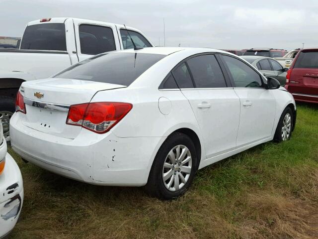 1G1PC5SH3B7119900 - 2011 CHEVROLET CRUZE LS WHITE photo 4