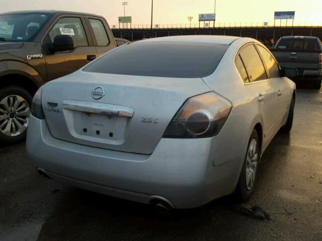 1N4AL2AP9BN457212 - 2011 NISSAN ALTIMA BAS SILVER photo 4