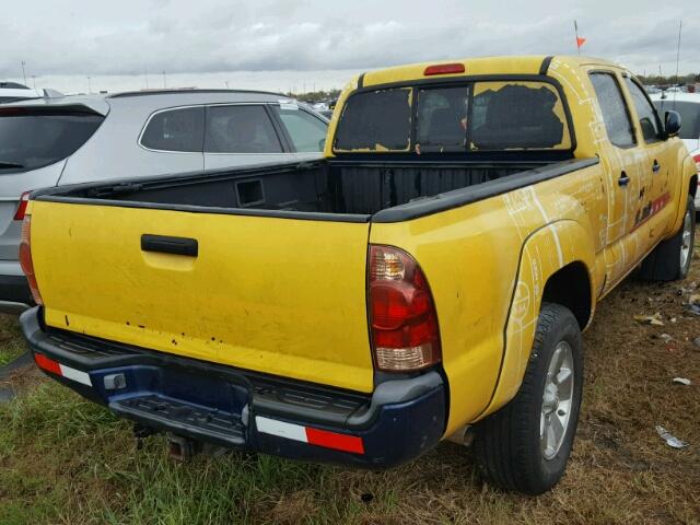 5TEKU72NX6Z203260 - 2006 TOYOTA TACOMA DOU YELLOW photo 4