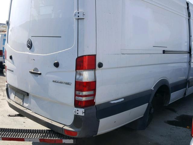 WD3PF4CC4C5649487 - 2012 MERCEDES-BENZ SPRINTER 3 WHITE photo 4