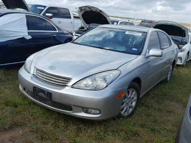 JTHBF30G725028937 - 2002 LEXUS ES SILVER photo 2