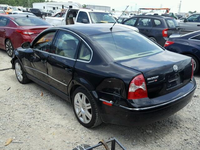 WVWRU63B45E041642 - 2005 VOLKSWAGEN PASSAT GLX 黑色 照片 3
