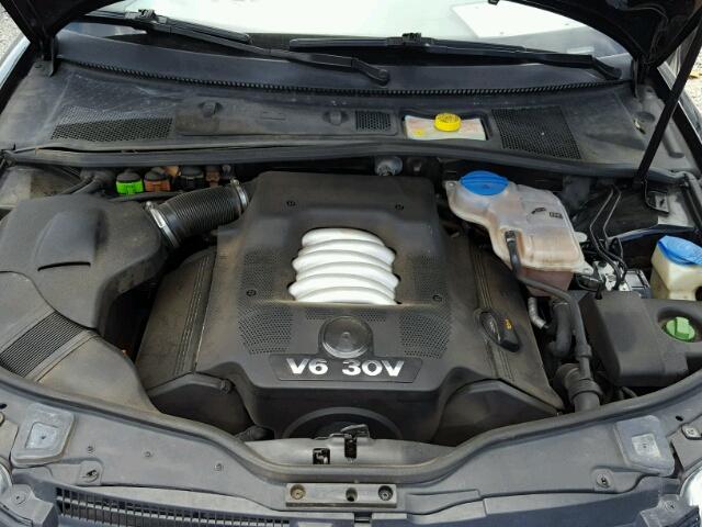 WVWRU63B45E041642 - 2005 VOLKSWAGEN PASSAT GLX 黑色 照片 7
