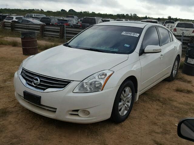 1N4AL2AP7AN422084 - 2010 NISSAN ALTIMA WHITE photo 2