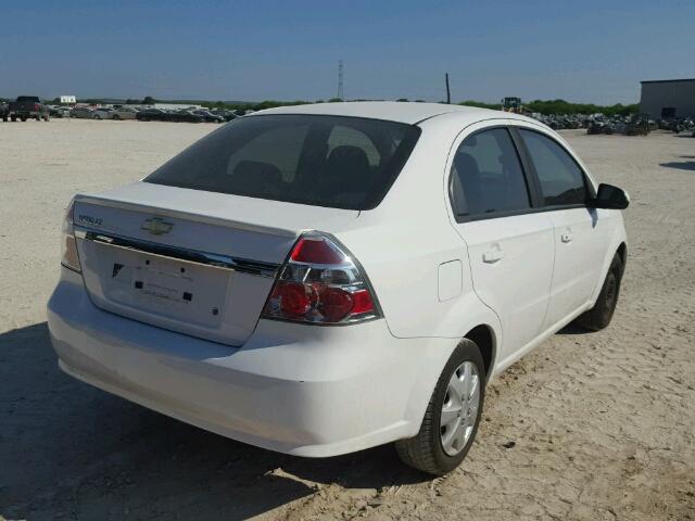 KL1TD5DE5AB115162 - 2010 CHEVROLET AVEO LS WHITE photo 4