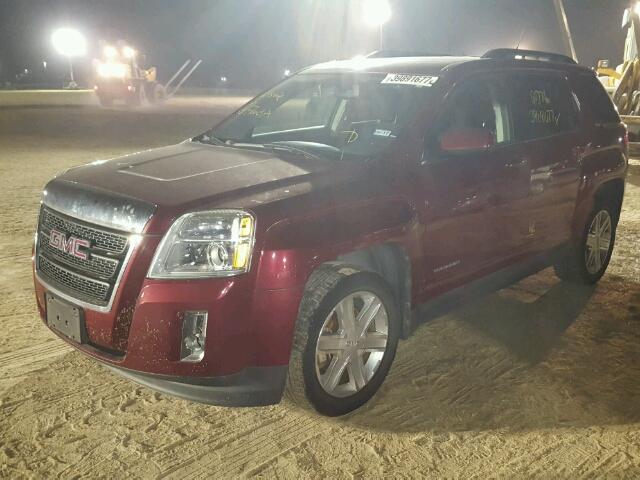 2CTALSEC7B6405149 - 2011 GMC TERRAIN MAROON photo 2