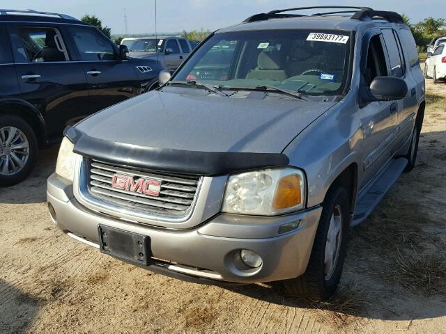 1GKES16S036228178 - 2003 GMC ENVOY GOLD photo 2