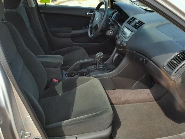 1HGCM56156A183513 - 2006 HONDA ACCORD VAL SILVER photo 5