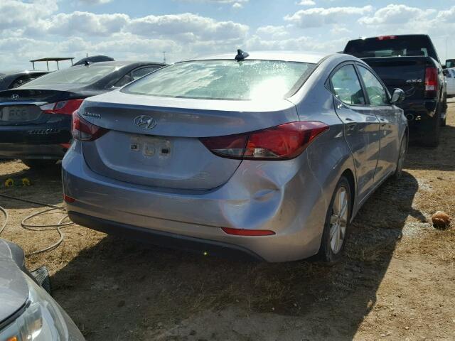 5NPDH4AE2GH723180 - 2016 HYUNDAI ELANTRA SE GRAY photo 4