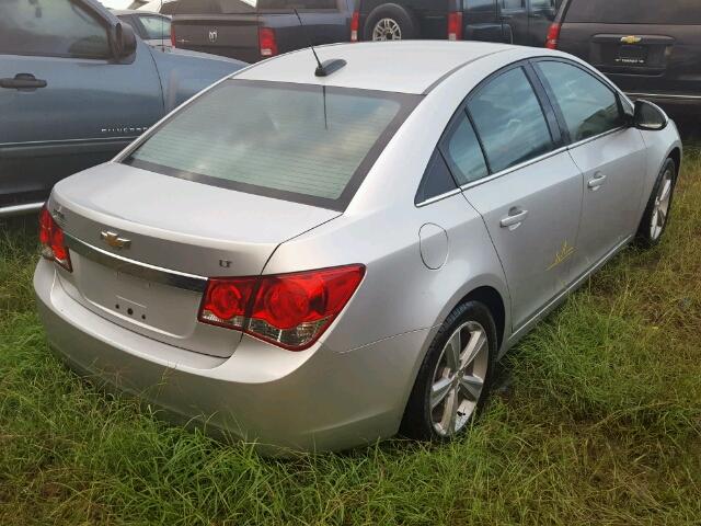 1G1PE5SB8F7182826 - 2015 CHEVROLET CRUZE LT SILVER photo 4