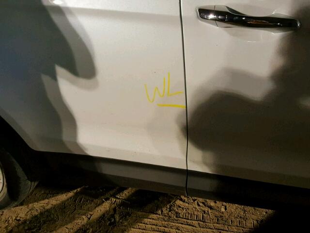 5XYZW4LA5GG358359 - 2016 HYUNDAI SANTA FE S Սպիտակ լուսանկար 9