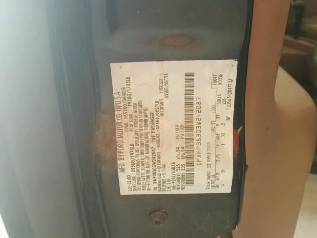 1FAFP38303W242087 - 2003 FORD FOCUS ZTS BLACK photo 10