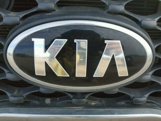 KNDPC3A64D7425597 - 2013 KIA SPORTAGE S SILVER photo 9