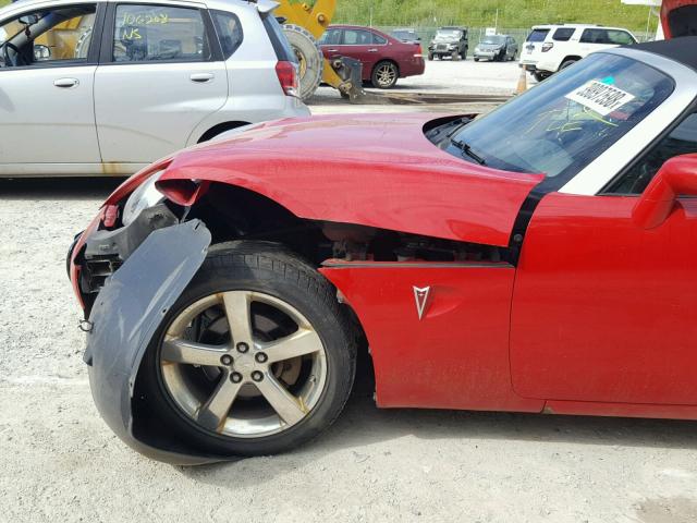 1G2MF35X68Y112410 - 2008 PONTIAC SOLSTICE G RED photo 9