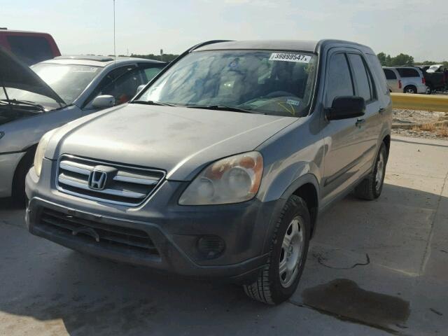 JHLRD68515C015551 - 2005 HONDA CR-V LX GRAY photo 2