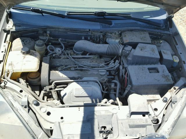 1FAFP343X4W201814 - 2004 FORD FOCUS SE C BEIGE photo 7