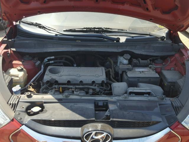 KM8JU3AC6AU032346 - 2010 HYUNDAI TUCSON GLS RED photo 7