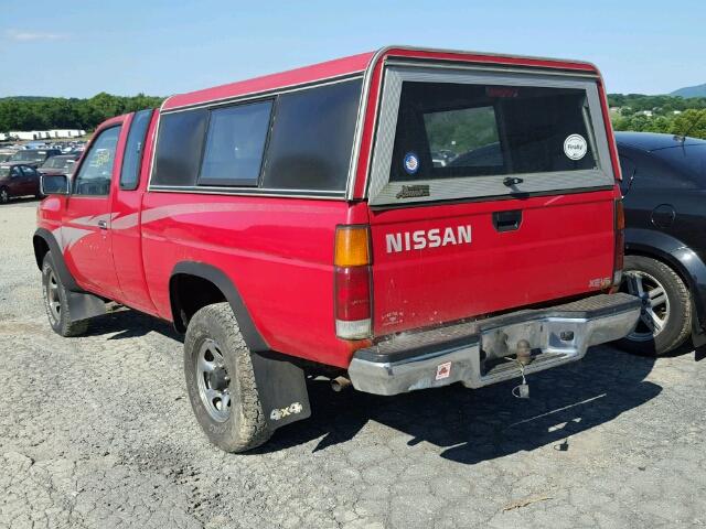 1N6HD16Y7RC395913 - 1994 NISSAN TRUCK KING RED photo 3