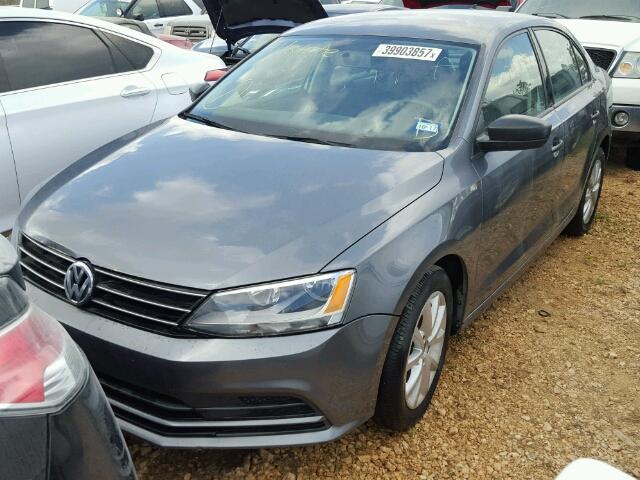 3VWD17AJ1FM261025 - 2015 VOLKSWAGEN JETTA SE GRAY photo 2