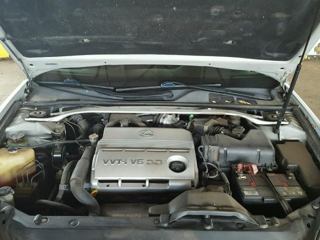 JTHBA30G645013136 - 2004 LEXUS ES 330 SILVER photo 7