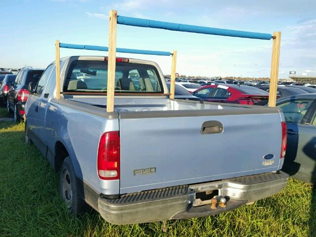 1FTZX1722WKA64733 - 1998 FORD F150 BLUE photo 3