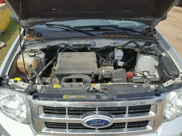 1FMCU0DG3CKA49576 - 2012 FORD ESCAPE SILVER photo 7