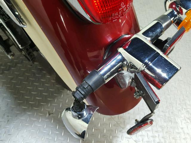 JH2RC4467WM003748 - 1998 HONDA VT750 CD2 奶油色 照片 18