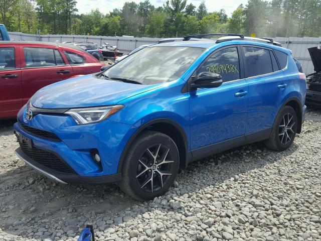 JTMJFREV0GJ081453 - 2016 TOYOTA RAV4 SE BLUE photo 2