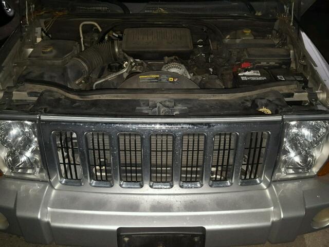 1J8HH58P07C553596 - 2007 JEEP COMMANDER 银色 照片 7