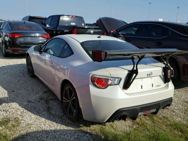 JF1ZNAA14E8705744 - 2014 TOYOTA SCION FR-S WHITE photo 3