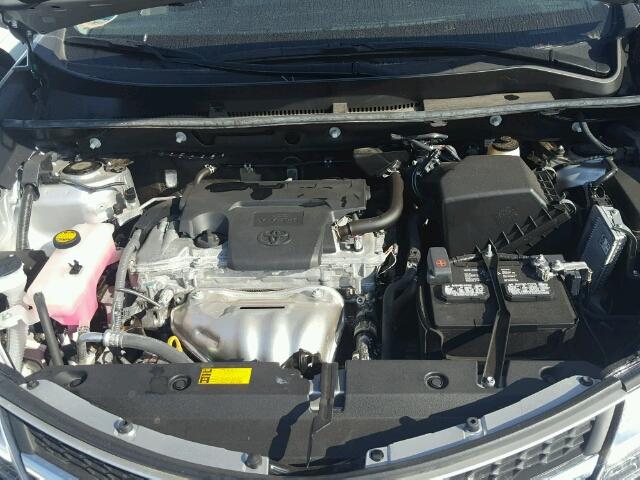 2T3ZFREV2FW133443 - 2015 TOYOTA RAV4 LE Gümüş foto 7