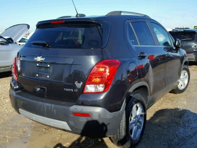 3GNCJLSB4FL217807 - 2015 CHEVROLET TRAX BLACK photo 4