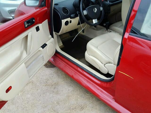 3VWPW3AG3AM035427 - 2010 VOLKSWAGEN NEW BEETLE 红色 照片 9