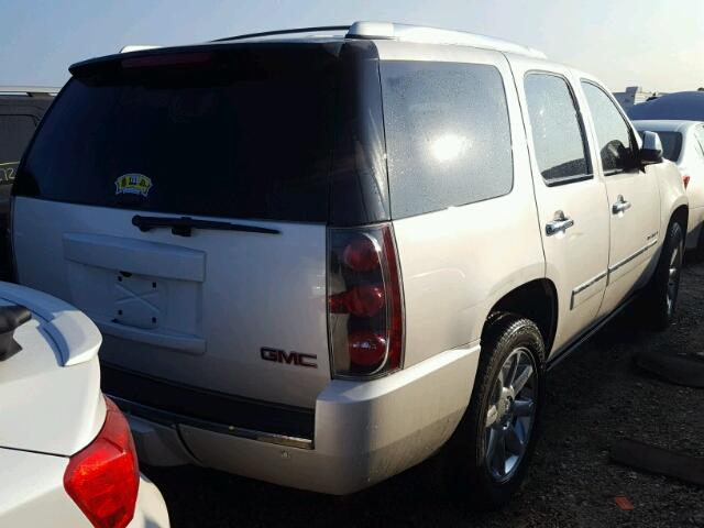 1GKS1EEF5DR158842 - 2013 GMC YUKON DENA WHITE photo 4