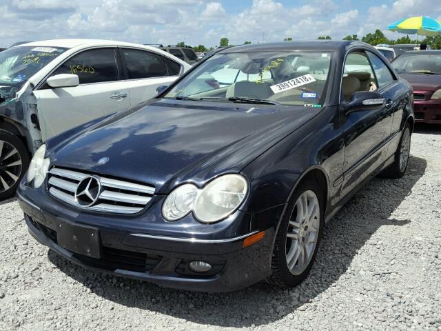 WDBTJ56H99F268560 - 2009 MERCEDES-BENZ CLK 350 BLUE photo 2