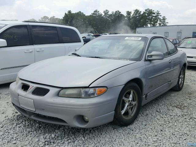 1G2WR1211YF131558 - 2000 PONTIAC GRAND PRIX SILVER photo 2