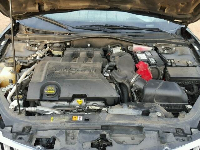 3LNHL2GCXCR814792 - 2012 LINCOLN MKZ შავი ფოტო 7