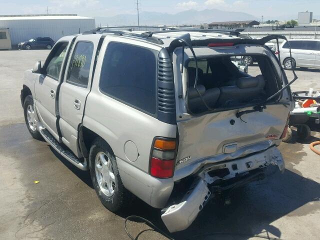 1GKEK63U25J152790 - 2005 GMC YUKON DENA SILVER photo 3