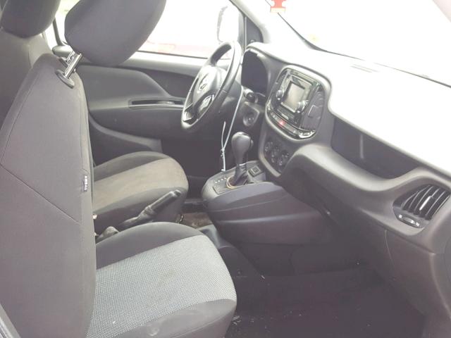 ZFBERFATXG6B90569 - 2016 RAM PROMASTER 白色 照片 5