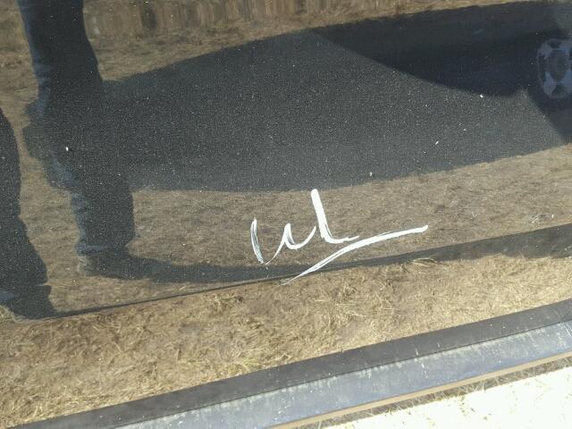 5UXFG8C51BLZ95903 - 2011 BMW X6 შავი ფოტო 9