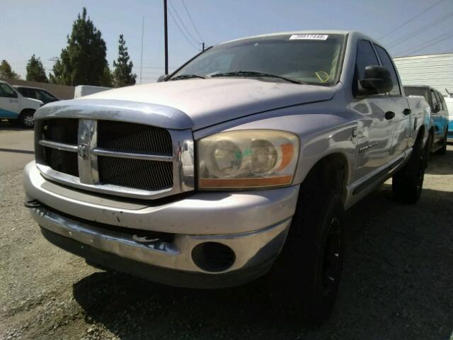 3D7KS28CX6G122906 - 2006 DODGE RAM 2500 S SILVER photo 2