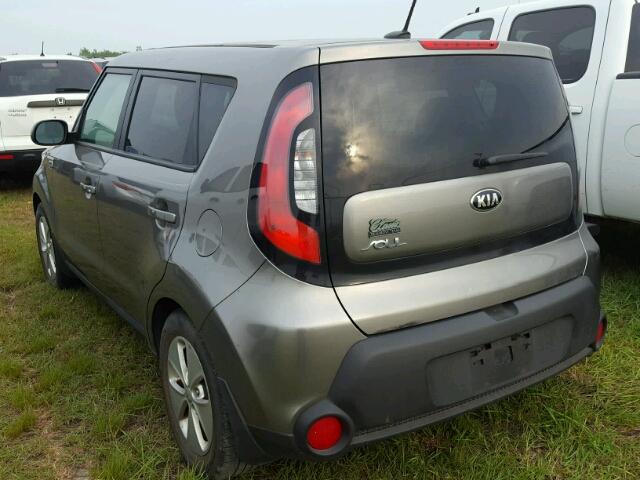 KNDJN2A29F7171069 - 2015 KIA SOUL GRAY photo 3